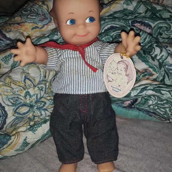 KEWPIE DOLL - Picture 4 of 4